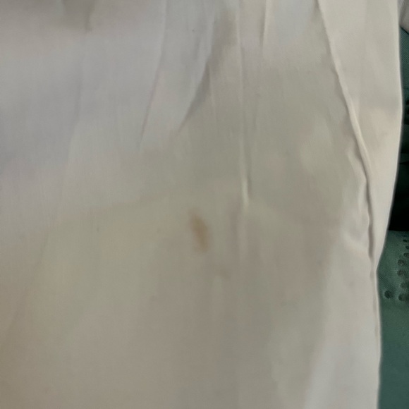 Plus size white shoulder dress. - Picture 4 of 4